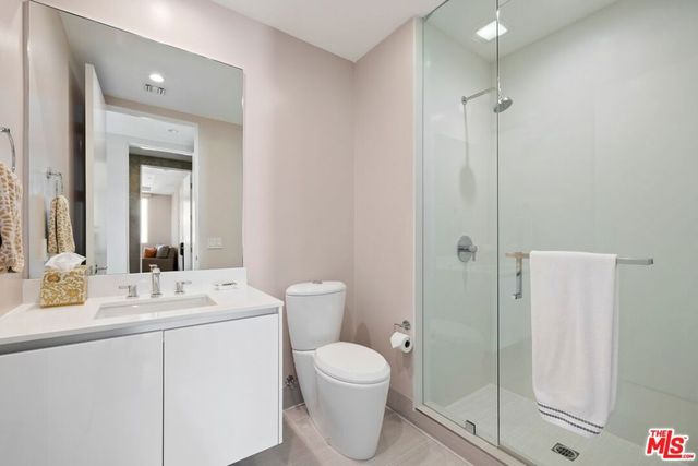 450 N Palm Drive 507, Beverly Hills, CA 90210