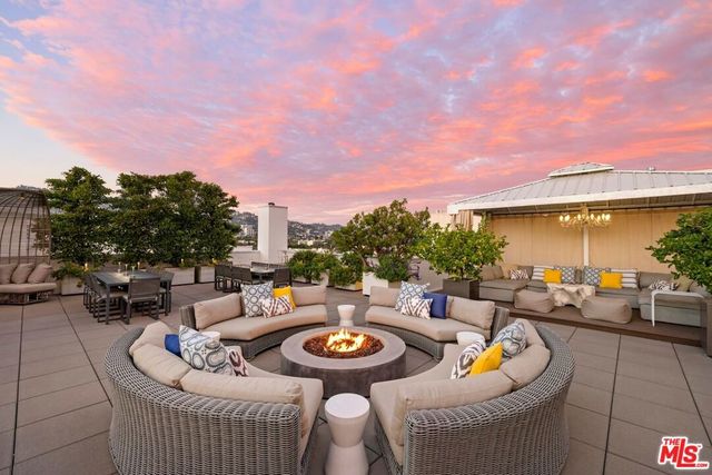 450 N Palm Drive 507, Beverly Hills, CA 90210