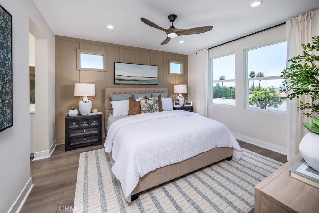 1083 E Scenic Drive, Orange, CA 92867 — photo 4
