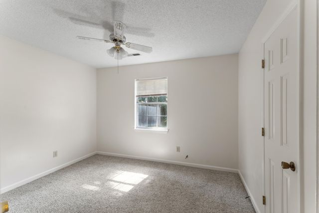 135 Commons Way, Goose Creek, SC 29445