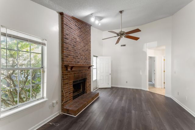 135 Commons Way, Goose Creek, SC 29445