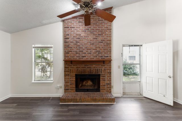 135 Commons Way, Goose Creek, SC 29445