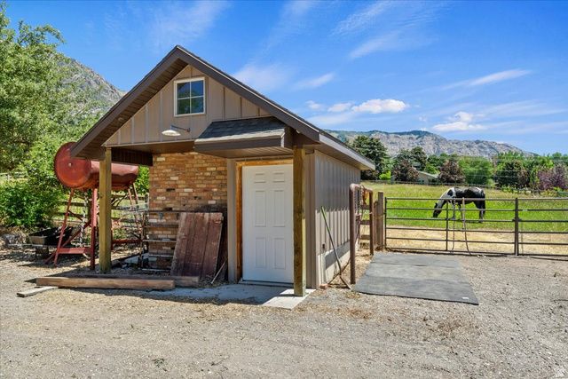 4275 N 500 W, Pleasant View, UT 84414