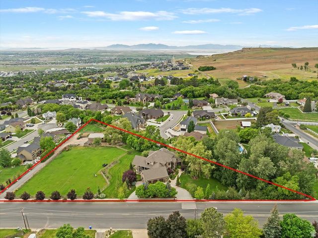 4275 N 500 W, Pleasant View, UT 84414
