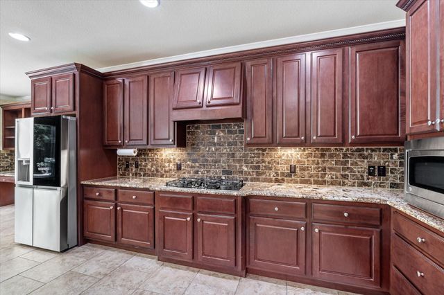 15602 Shining Brook Court, Houston, TX 77044
