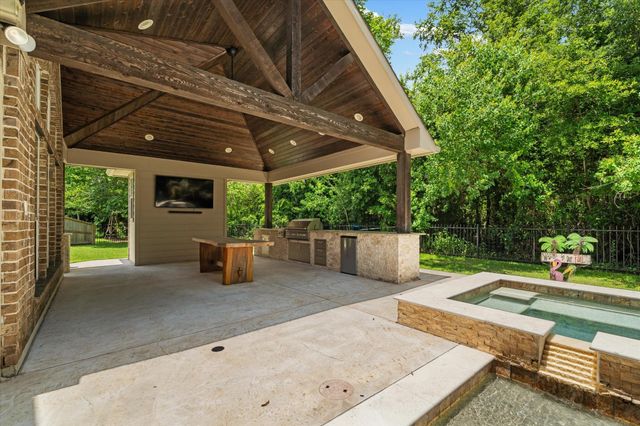 15602 Shining Brook Court, Houston, TX 77044
