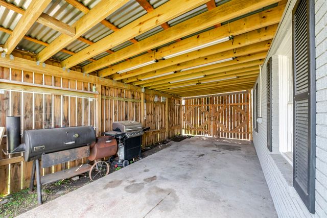 616 Wilson Ave, Houma, LA 70364