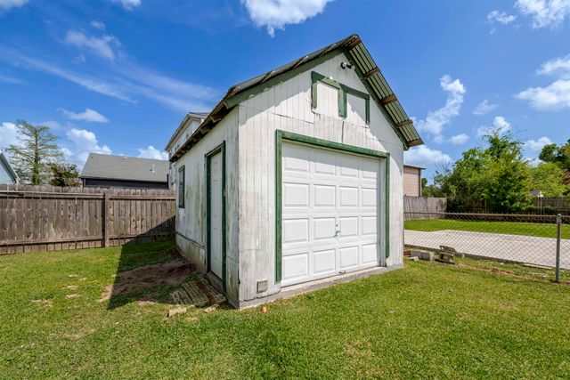 616 Wilson Ave, Houma, LA 70364