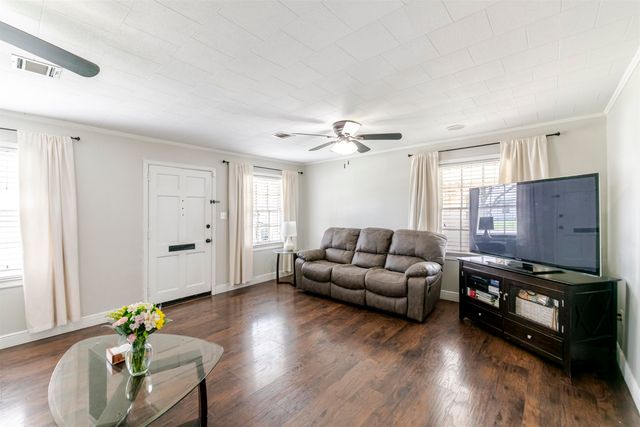 616 Wilson Ave, Houma, LA 70364