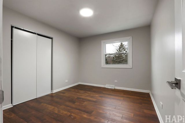 38132 N Manor Avenue, Beach Park, IL 60087