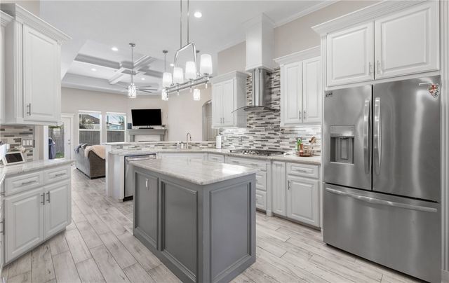 6501 Paddington Dr, Corpus Christi, TX 78414