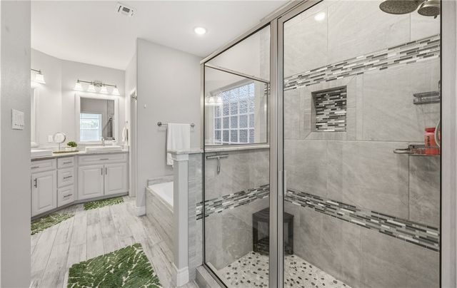 6501 Paddington Dr, Corpus Christi, TX 78414