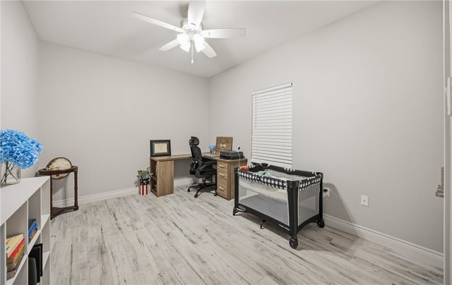 6501 Paddington Dr, Corpus Christi, TX 78414