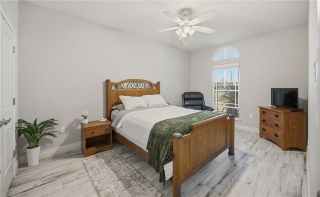 6501 Paddington Dr, Corpus Christi, TX 78414