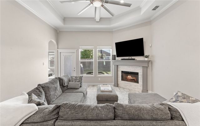 6501 Paddington Dr, Corpus Christi, TX 78414