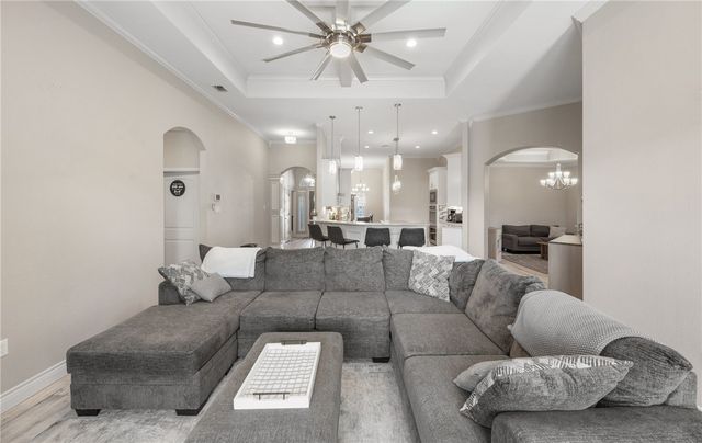 6501 Paddington Dr, Corpus Christi, TX 78414