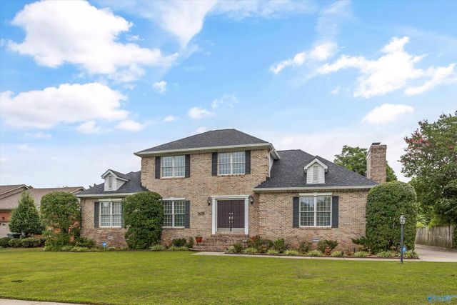 7313 Ferncliffe Drive SE, Huntsville, AL 35802