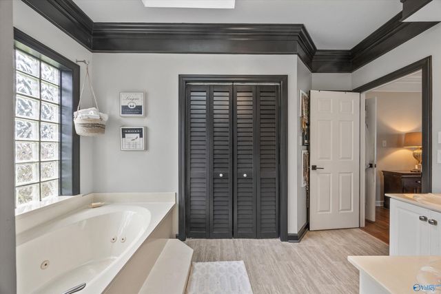 7313 Ferncliffe Drive SE, Huntsville, AL 35802