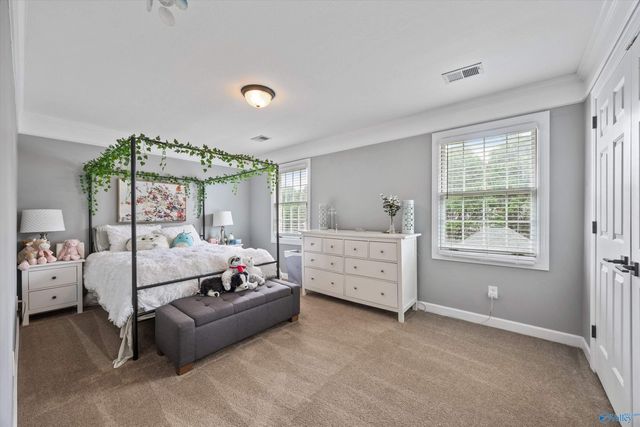 7313 Ferncliffe Drive SE, Huntsville, AL 35802