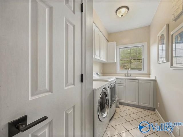 7313 Ferncliffe Drive SE, Huntsville, AL 35802