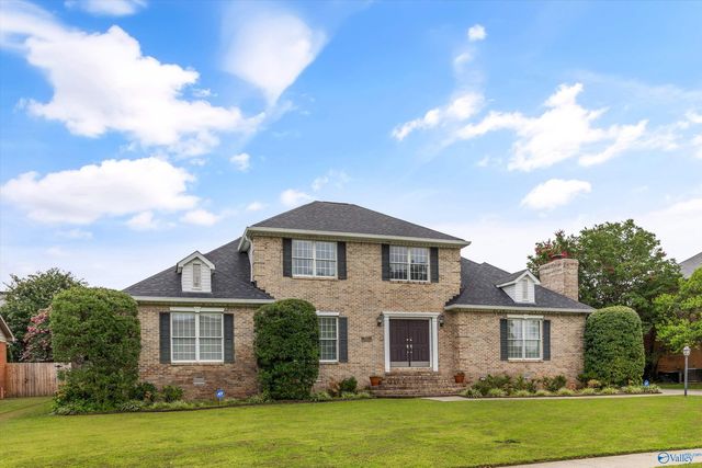 7313 Ferncliffe Drive SE, Huntsville, AL 35802