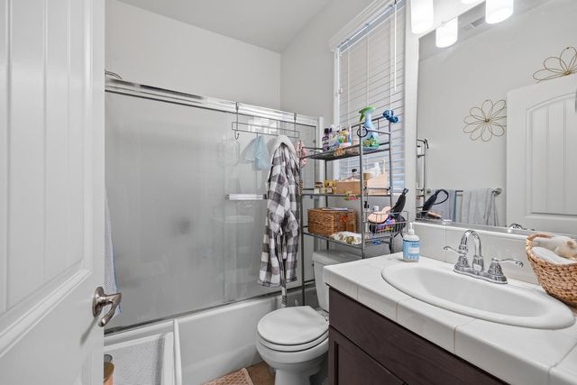 6314 W Donner Avenue, Fresno, CA 93723