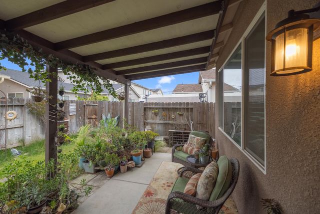 6314 W Donner Avenue, Fresno, CA 93723