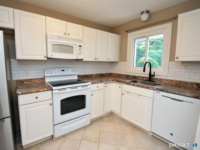 410 Emmett Street 77, Bristol, CT 06010