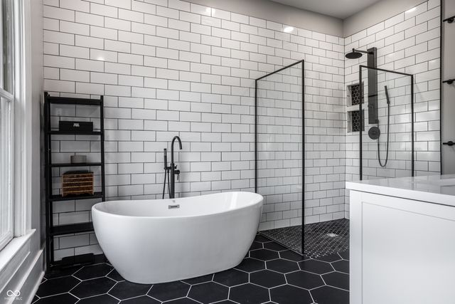 2049 N Alabama Street, Indianapolis, IN 46202