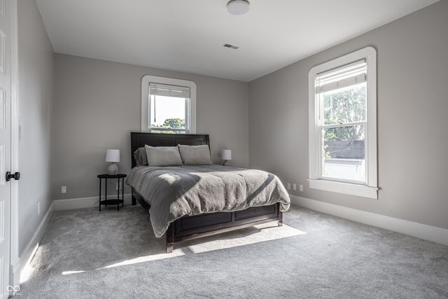 2049 N Alabama Street, Indianapolis, IN 46202