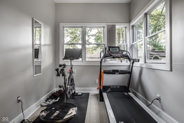 2049 N Alabama Street, Indianapolis, IN 46202