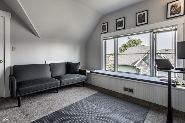 2049 N Alabama Street, Indianapolis, IN 46202