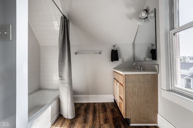 2049 N Alabama Street, Indianapolis, IN 46202