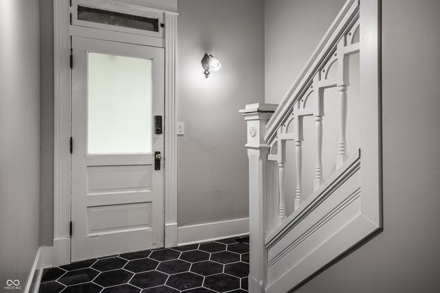 2049 N Alabama Street, Indianapolis, IN 46202