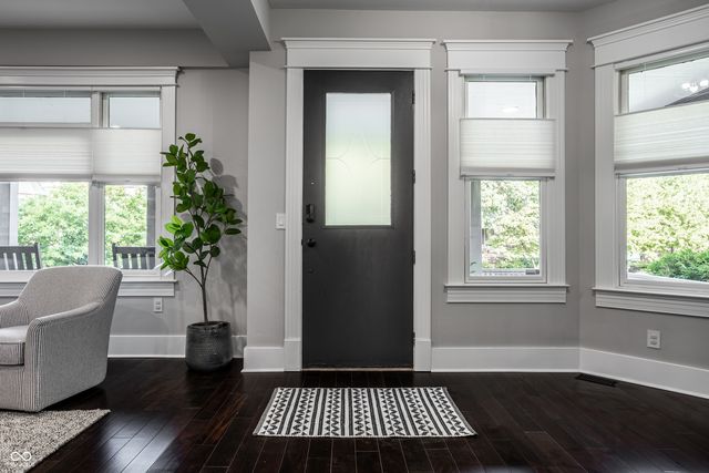 2049 N Alabama Street, Indianapolis, IN 46202