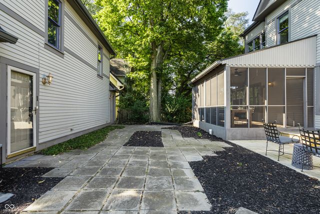 2049 N Alabama Street, Indianapolis, IN 46202