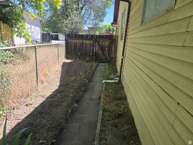 1199 E CRYSTAL AVE, Salt Lake City, UT 84106
