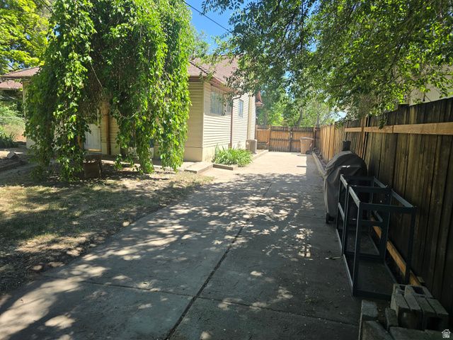 1199 E CRYSTAL AVE, Salt Lake City, UT 84106