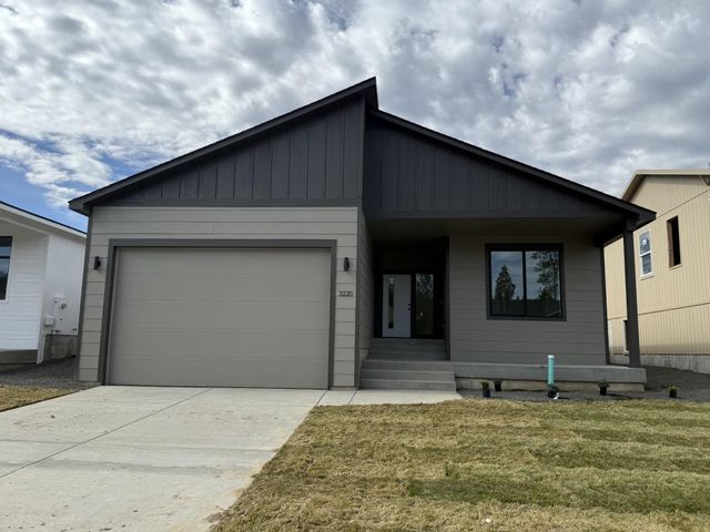 3220 S Custer Ln, Spokane, WA 99223