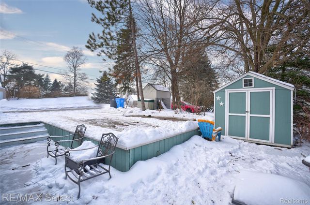 1268 Boulevard Drive, Genoa Township, MI 48843