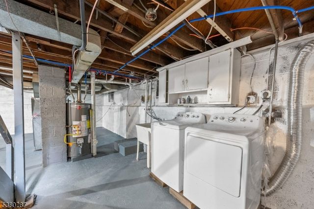 80 Burlington Rd, Clifton City, NJ 07012