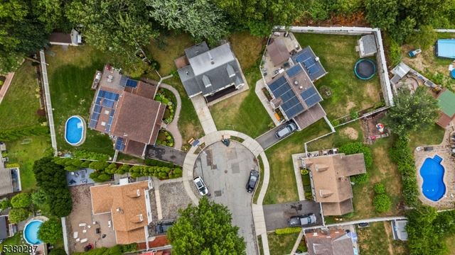 80 Burlington Rd, Clifton City, NJ 07012