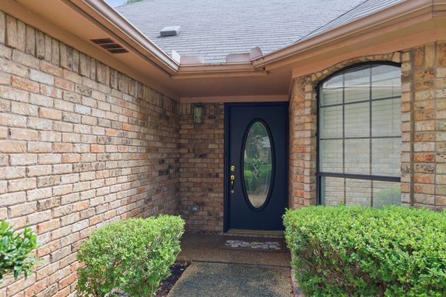 4009 Brookway Drive, Fort Worth, TX 76123