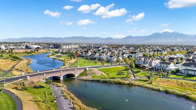 10638 S SERENDIPITY WAY, South Jordan, UT 84009