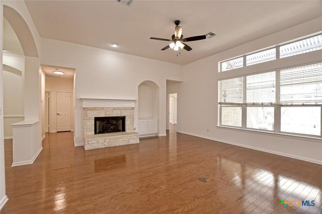 2632 Henley Drive, Round Rock, TX 78681