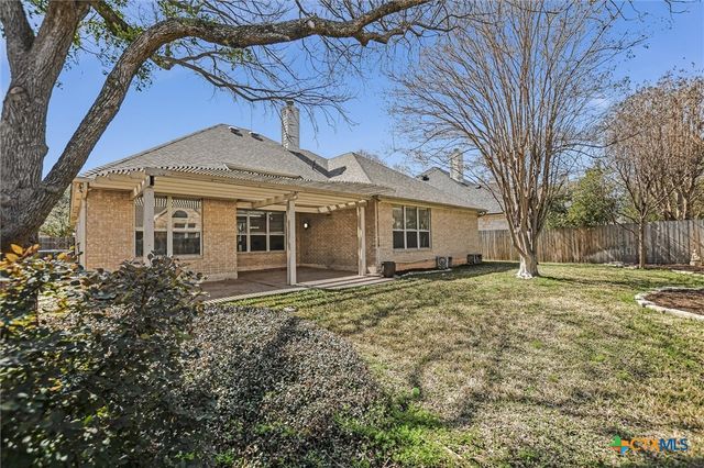 2632 Henley Drive, Round Rock, TX 78681