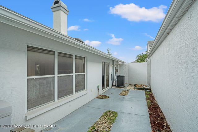 11031 Casa Grande Circle, Spring Hill, FL 34608