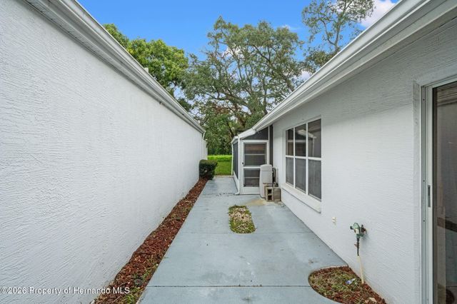 11031 Casa Grande Circle, Spring Hill, FL 34608