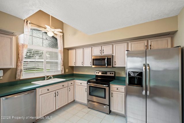 11031 Casa Grande Circle, Spring Hill, FL 34608