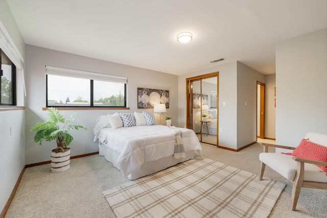 2124 Gerber Ave, Sacramento, CA 95817